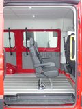 Daumennagel 11 - Volkswagen Crafter 35 TDI Kombi L3H3 Lift 6-Rollstuhlplätze