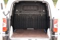Daumennagel 6 - Peugeot Partner 100 B-HDi Kasten Premium L1 AHK Navi Cam