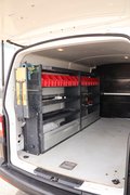 Daumennagel 10 - Volkswagen T5 TDI-DPF Kasten LR Klima 1-Schrank PDC 3-Sitze