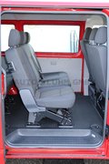 Daumennagel 9 - Volkswagen T6.1 TDI-SCR Kombi L1 Klima 9-Sitze PDC Zuheizer