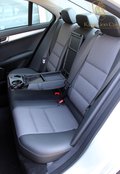 Daumennagel 17 - Mercedes-Benz C 200 CGI LIMOUSINE BE AUTOMATIK+PDC+NAVI+