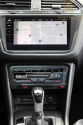 Daumennagel 31 - Volkswagen Tiguan 2.0 TDI Elegance 4M PANO+IQ-MATRIX+360+