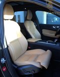 Daumennagel 28 - Volvo XC60 D4 INSCRIPTION AWD MEMORY+PANO+B&O+STANDHEI