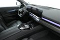 Daumennagel 5 - BMW 520 D M SPORT/SHADOW/ STAND./360°/H-K/PANO/MEMORY/HUD