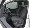 Daumennagel 9 - Volkswagen TOURAN COMFORT/ DYNAUDIO/PANO/DIG.C/7SITZ/ACC/AHK