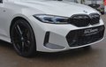 Daumennagel 3 - BMW 318i M SPORT/SHADOW/ WIDES./SCHIEBE./HUD/LED/ACC/AHK