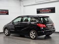Daumennagel 4 - Mercedes-Benz B 180 CDI / d Leder AHK Park-Assist