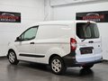 Daumennagel 4 - Ford Transit Courier Trend Klima USB Flügel+Schiebetüren Tüv Neu 8 Fach Ber.