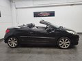 Daumennagel 10 - Peugeot 207 CC Cabrio-Coupe Roland Garros Klimaautomatik Leder