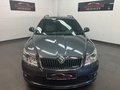 Daumennagel 2 - Skoda Octavia Combi RS TDi 2.0 NAVI ESD AHK BI-XENON Leder