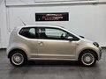 Daumennagel 8 - Volkswagen up! move KLIMA Bluetooth TÜV NEU
