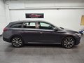 Daumennagel 6 - Hyundai i30 CW 1.6 CRDi Trend Automatik Navi Rückfahrk. Bluetooth