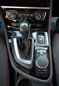 Daumennagel 20 - BMW 220 i Active Tourer Sport StandHz HUD PANO Kamer
