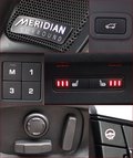 Thumbnail 6 - Land Rover Discovery Sport HSE Luxury PANO 360° MERIDIAN