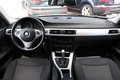 Daumennagel 5 - BMW 318i Automatik Klimaaut. 2xSHZ PDC 129Ps
