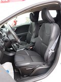 Daumennagel 7 - Volvo V40 D4 Momentum 2Hd Kamera NaviDVD BiXenon 190Ps