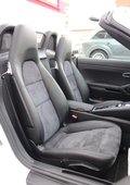 Daumennagel 8 - Porsche Boxster Spyder 2.Hd TOP ZUSTAND Navi BiXenon 18"