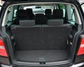 Daumennagel 19 - Volkswagen Touran 1.9 TDI 7SITZ el.SD NaviDVD CarPlay Klima