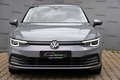 Daumennagel 2 - Volkswagen Golf VIII Style Kamera Navi CarPlay ACC AHK