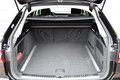 Daumennagel 7 - Audi A6 Avant 45 TFSI quattro S-Line sport Standhzg.