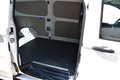 Daumennagel 9 - Volkswagen T7 Transporter 2.0 TDI LR Lang AHK Kamera