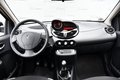 Daumennagel 10 - Renault Twingo Dynamique Pano Bluetooth Tempomat