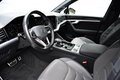 Daumennagel 13 - Volkswagen Touareg R-Line 4Motion Black Style 1.Hand