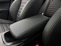 Daumennagel 22 - Alfa Romeo Stelvio Quadrifoglio Q4 Panorama Glasschiebedach