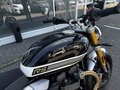 Daumennagel 12 - Triumph Speed Twin 1200 RS Öhlins+Brembo-Stylema