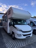 Daumennagel 3 - 2020 Concorde Cruiser 890 RRL Centurion Style Top-Ausstattung/Zustand