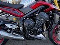 Daumennagel 16 - Triumph Street Triple 765 RX Sondermodell Stummellenker