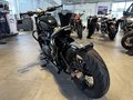 Daumennagel 3 - Triumph Bonneville Bobber Black Heckumbau+Auspuff