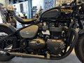 Daumennagel 6 - Triumph Bonneville Bobber Black Heckumbau+Auspuff