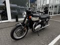 Daumennagel 8 - Triumph Bonneville T120 MY25