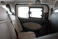 Daumennagel 19 - Ford Transit Custom Titanium KAM PDC 8 SITZE