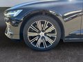 Daumennagel 9 - Volvo V60 Kombi AWD /HK-ANLAGE/LED/NAVI/LEDER/