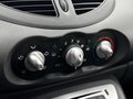 Daumennagel 16 - Renault Twingo Expression/1 HAND/KLIMA/EURO5/61.072 KM/