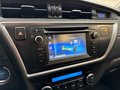 Toyota Auris 1.8 VVT-i Hybrid Executive*XEN*NAVI*KAM - foto 8