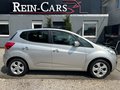 Thumbnail 2 - Kia Venga Dream Team 1.6/PANO/KEYLESS/SHZ/AHK/