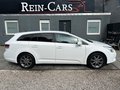 Daumennagel 2 - Toyota Avensis 2.0 Executive/II.HD/AUT./TMP/AHK/PDC/SHZ