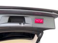 Daumennagel 34 - Mercedes-Benz E 250  7 Sitzer Leder Navi