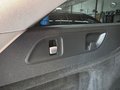 Daumennagel 32 - Mercedes-Benz E 250  7 Sitzer Leder Navi