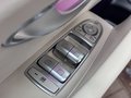 Daumennagel 22 - Mercedes-Benz E 250  7 Sitzer Leder Navi