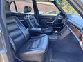 Daumennagel 2 - Mercedes-Benz 560 SEL