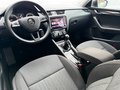 Daumennagel 9 - Skoda Octavia Combi Style Apple CarPlay