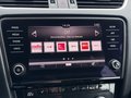 Daumennagel 21 - Skoda Octavia Combi Style Apple CarPlay
