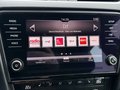 Daumennagel 24 - Skoda Octavia Combi Style Apple CarPlay