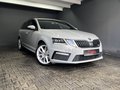 Daumennagel 3 - Skoda Octavia 2.0TDI Combi RS, ACC, LED, R-KAMERA, AHK