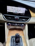 Daumennagel 22 - Alfa Romeo Giulia 2.0 SUPER, AUTOMATIK, R-KAMERA, LEDER,ACC