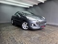 Daumennagel 5 - Peugeot 207 CC Cabrio, KLIMA, PARKTRONIK, SITZHZG
